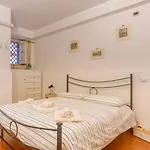 \'Cabbanna 28, Ortigia